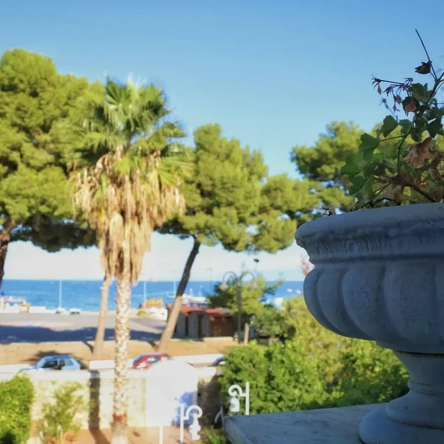 Villa Del Melograno Patti